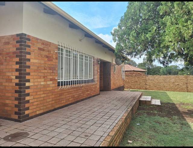 3 BEDROOM PROPERTY TO RENT IN STRUBENVALE